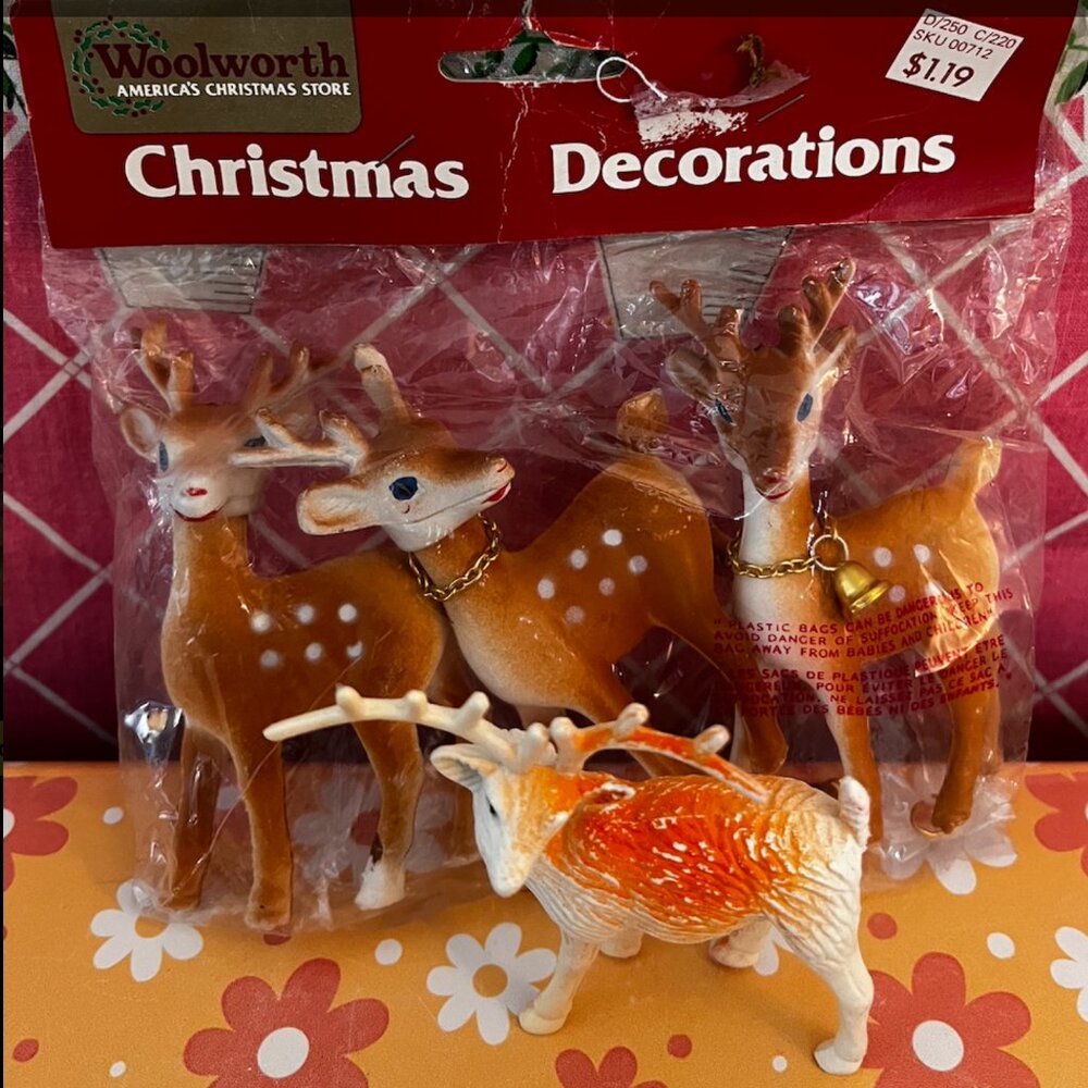 Lot of VTG Plastic ice Christmas Reindeer Deer